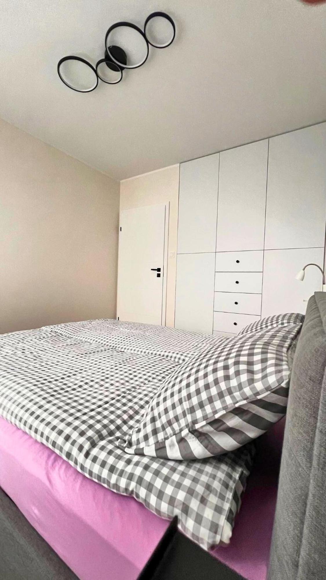 Apartament Purple بوزنان المظهر الخارجي الصورة