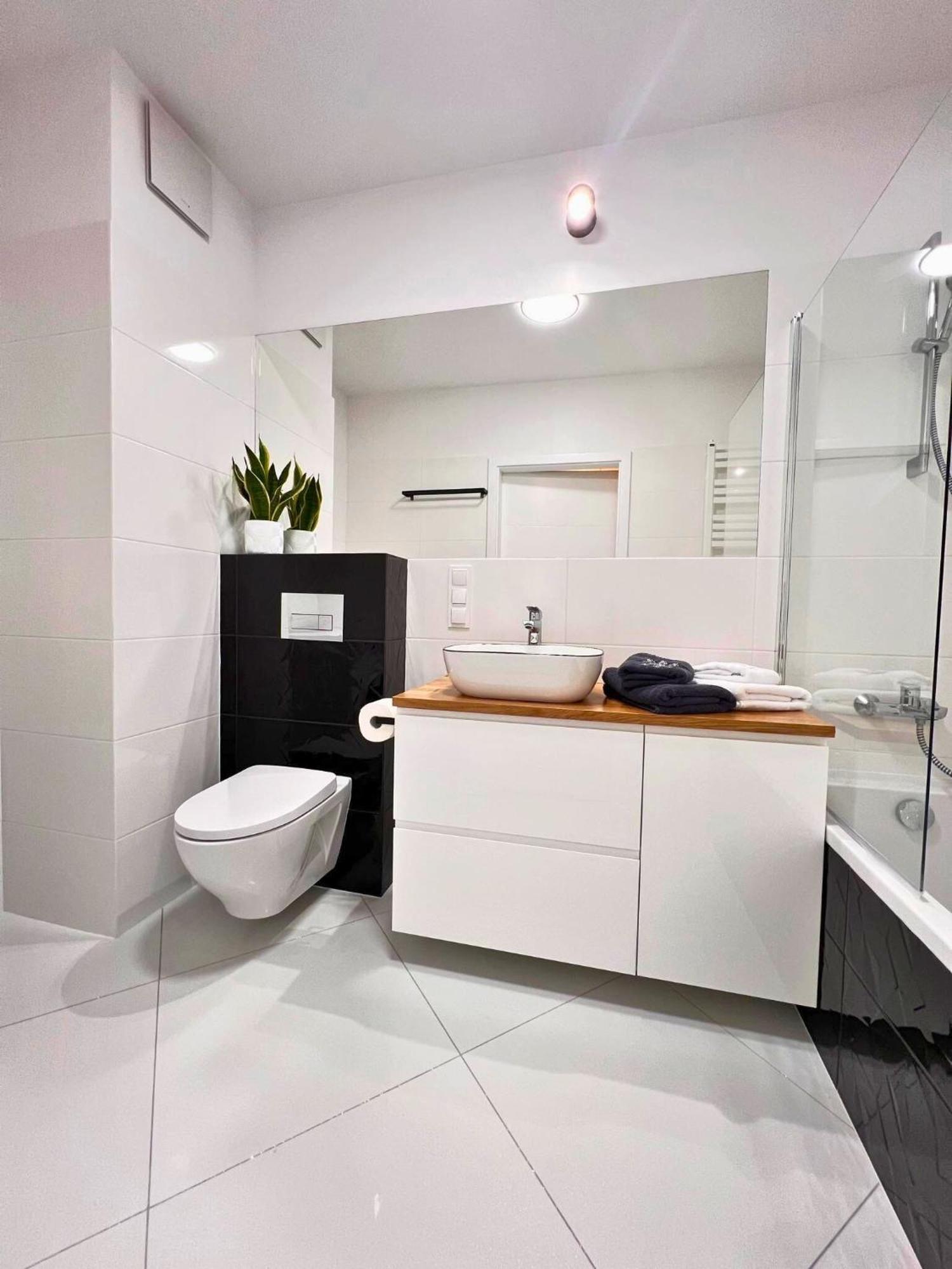 Apartament Purple بوزنان المظهر الخارجي الصورة